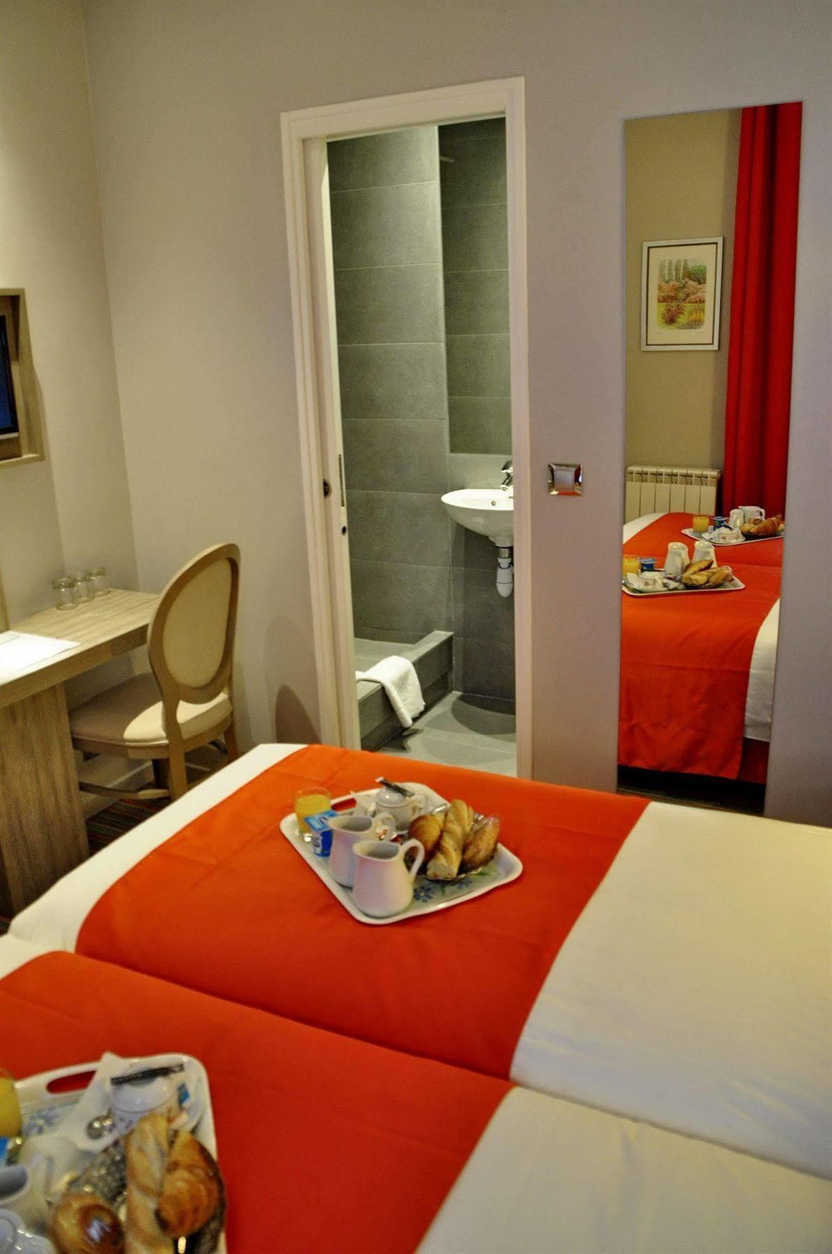 Hotel Floridor Etoile Aulnay-sous-Bois Exterior photo